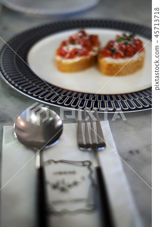 restaurant restaurant 45713718