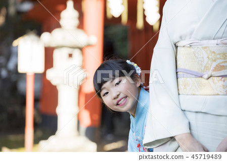 7 years old 753 images 7 years old 753 images 45719489