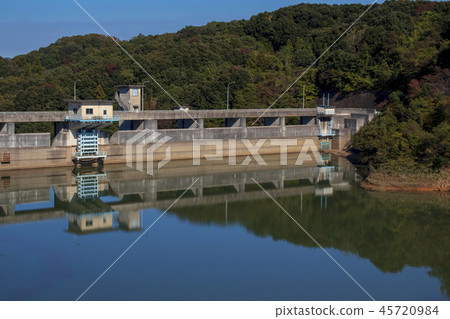 Kasho Dam _ Tontori Prefecture Nichinan Town Kasho Dam _ Tontori Prefecture Nichinan Town 45720984