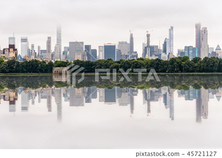Skyline of New York City a misty day 45721127