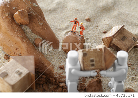 Robot that rescues in earth and sand disaster Robot that rescues in earth and sand disaster 45723171
