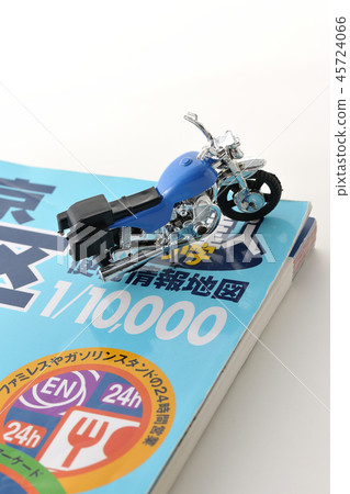 Touring bike 45724066