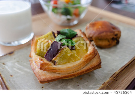 白薯丹麥麵包 白薯丹麥麵包 45726564