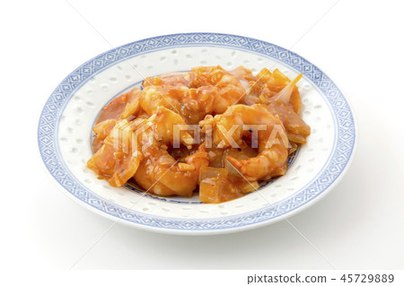 Shrimp chilli pan with grilled dish 45729889