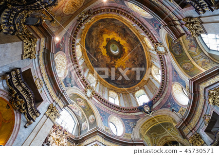 Austria Vienna Austria Vienna 45730571