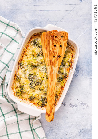 Broccoli gratin in a baking dish. Broccoli gratin in a baking dish. 45731661