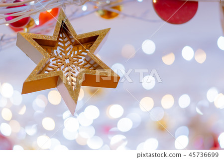 圖形素材（背景，球，燈飾，聖誕節） 45736699