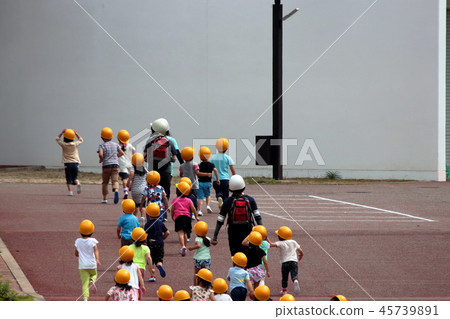 Evacuation drill (disaster prevention) 45739891