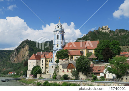 Durnstein Abbey Tower Church with Blue Towers Durnstein Abbey Tower Church with Blue Towers 45740001