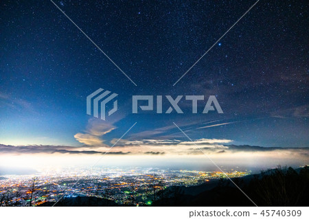 <<Yamanashi Prefecture>> Night view of Amariyama and Kofu basin 45740309