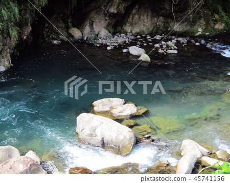 新竹縣尖石五峰清泉山上人家 45741156