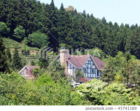 新竹縣尖石五峰清泉山上人家 45741169