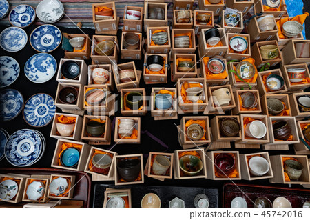 Display of attractive hot water only, chopsticks, pottery, antique market Display of attractive hot water only, chopsticks, pottery, antique market 45742016