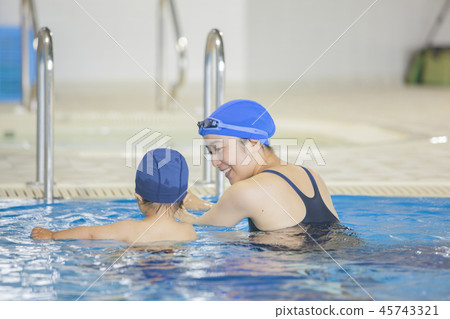 Baby swimming Baby swimming 45743321