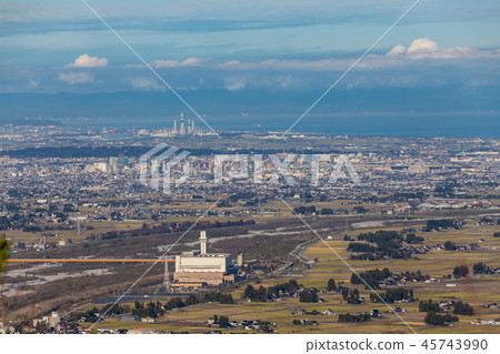 從富山·立山山腳看到的初冬的富山平原 從富山·立山山腳看到的初冬的富山平原 45743990