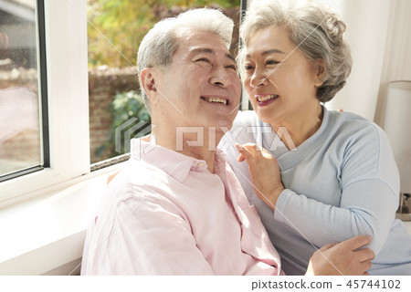 前輩 前輩 45744102