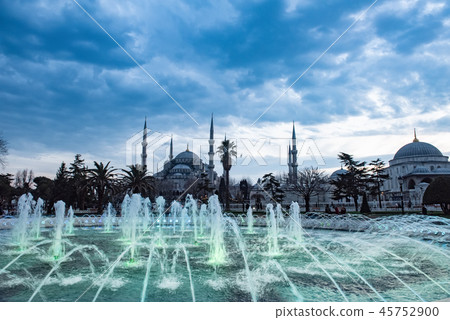 Blue Mosque in Istanbul Blue Mosque in Istanbul 45752900
