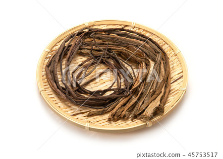 Dried preserved foods, potato shells 45753517
