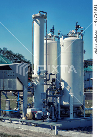 Pressure gauge psi meter in pipe and valves Pressure gauge psi meter in pipe and valves 45754931