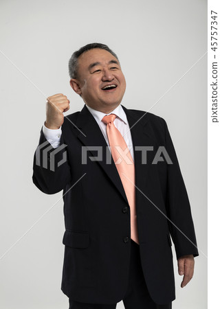 人 人 45757347