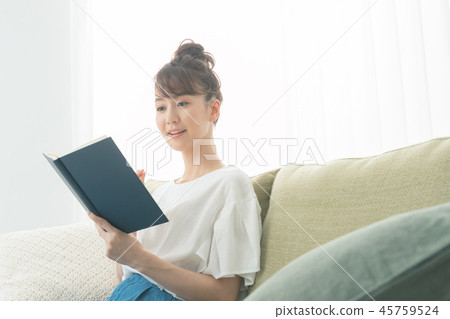 閱讀 看書 女生 45759524