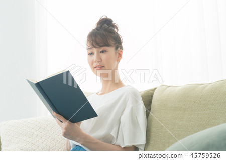 閱讀 看書 女生 45759526