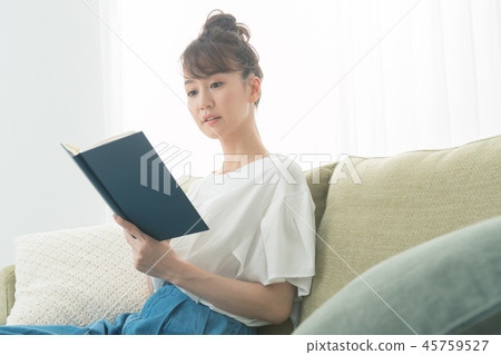 閱讀 看書 女生 45759527