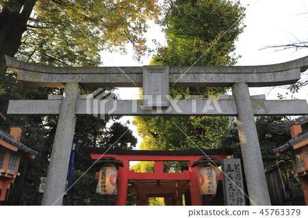 Ueno Hanazono Inari Shrine(正式名為Ninooka Inari) Ueno Hanazono Inari Shrine(正式名為Ninooka Inari) 45763379