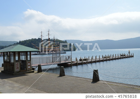 Hakone, summer of Ashinoko 45765818