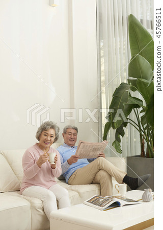 前輩 前輩 45766511