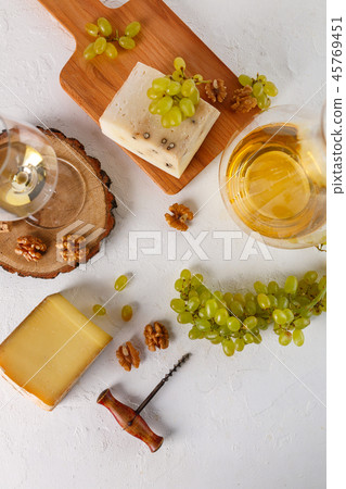 wine, grapes, cheese and nuts. Top view 45769451