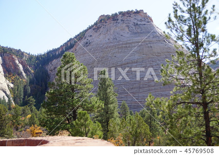 Checkerboard Mesa Checkerboard Mesa 45769508