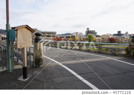 Matsubara Bridge 45771128