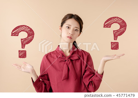 Women to compare Women to compare 45771479