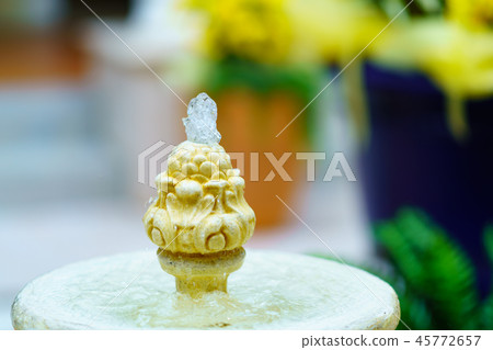 材料/圖形(帶噴泉的景觀) 材料/圖形(帶噴泉的景觀) 45772657
