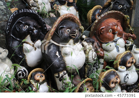 Shigaraki商品靖國神社 Shigaraki商品靖國神社 45773391