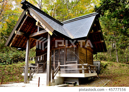 札幌市瀧野神社的主樓（斜） 45777556