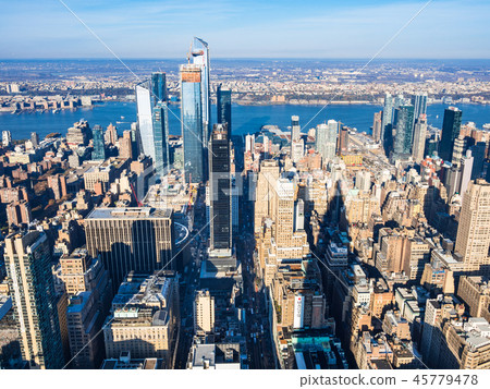 New York The streets of the Hudson River and Manhattan New York The streets of the Hudson River and Manhattan 45779478