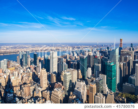 New York The streets of the Hudson River and Manhattan New York The streets of the Hudson River and Manhattan 45780076