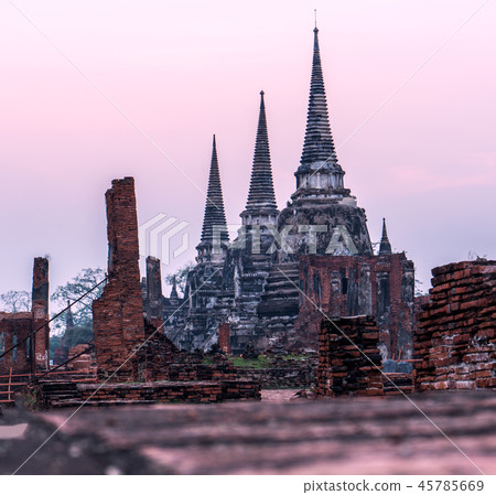 Twilight view of three pagoda at watphrasisanpetch ayutthaya 45785669