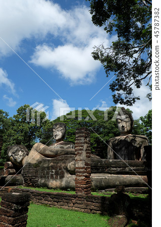 Wat Phra Kaeo with Buddha Statues Historical Park 45787382