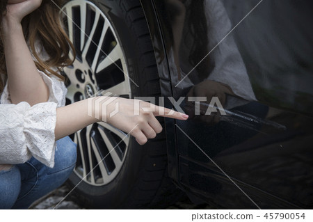 Car scratches 45790054