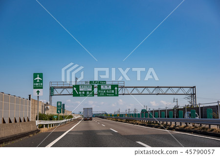 跟踪在Meishin高速公路上的Ichinomiya Junction 45790057