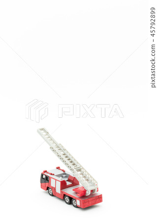 Fire engine car: fire engine 45792899