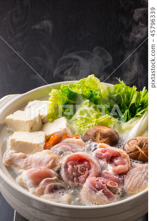 Chicken pot-water cooked Chicken pot-water cooked 45796339