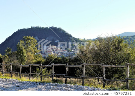 Castel di Sangro Castel di Sangro Castel di Sangro Castel di Sangro 45797281