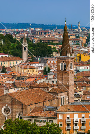 Verona cityscape - Italy 45808580