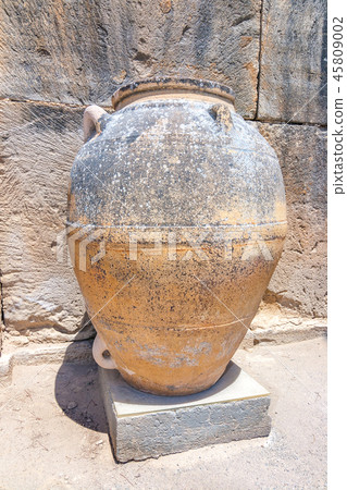 Pithoi, storage jars. Pithoi, storage jars. 45809002