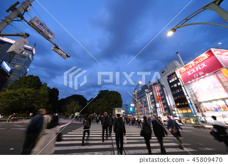 Tokyo cityscape in Japan I want to see Ueno Park etc. Tokyo cityscape in Japan I want to see Ueno Park etc. 45809470