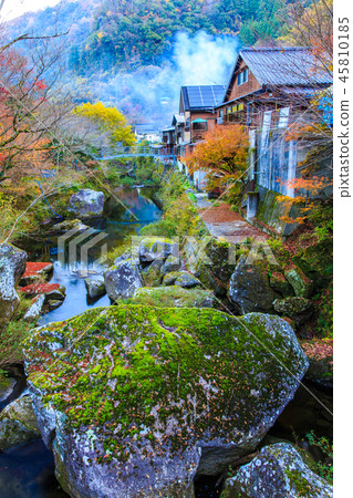 Autumn leaves at first glance Eighth scenery Nakatsu City Shinkansen, Oita Prefecture Autumn leaves at first glance Eighth scenery Nakatsu City Shinkansen, Oita Prefecture 45810185